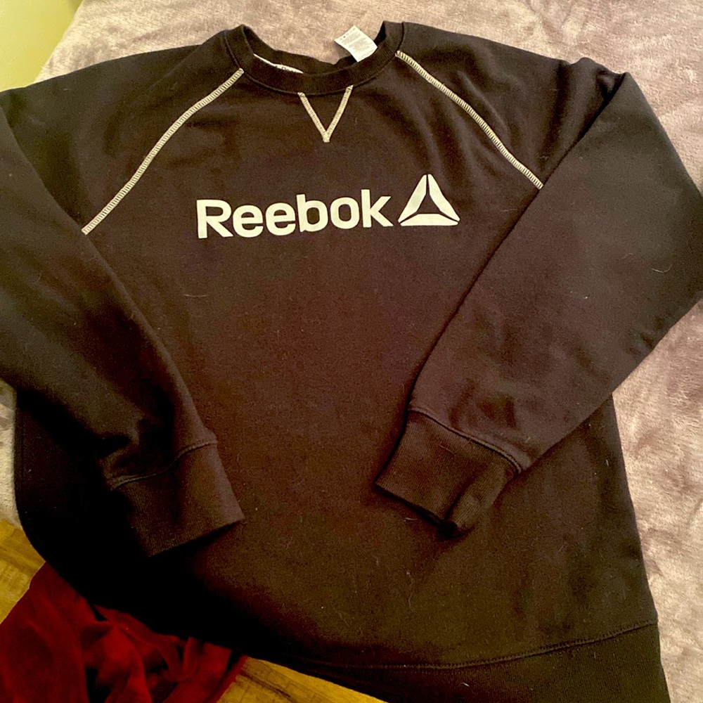 Men’s crew Reebok sweatshirt